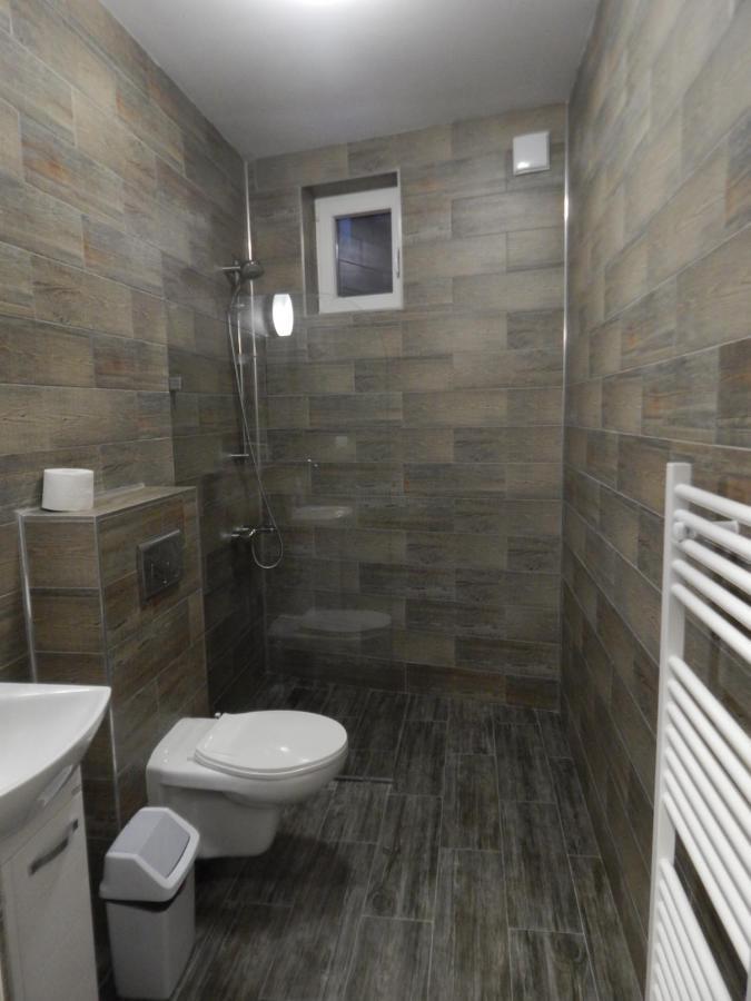 Red House Hotel Kyustendil Luaran gambar